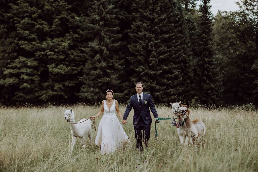 Fotografo di matrimoni Marie Und Thomas (marieundthomas). Foto del 23 febbraio 2021