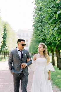 Fotógrafo de casamento Alisa Pinevich (aliskapin). Foto de 14 de fevereiro 2023