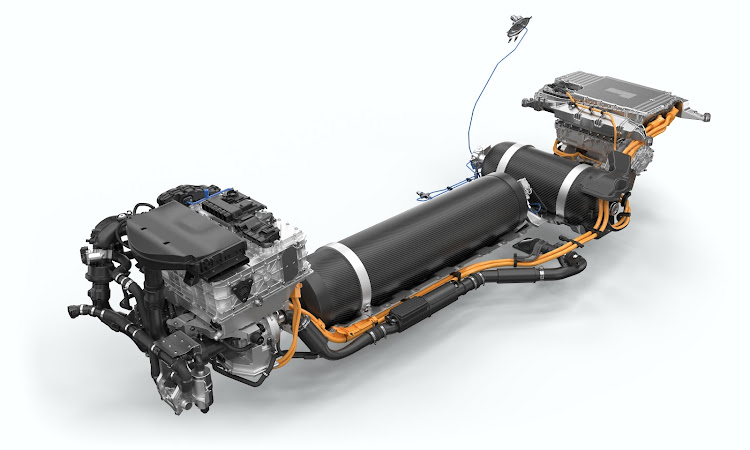 The BMW iX5 hydrogen drive system includes fortified gas tanks, a fuel cell in front and an electric motor that drives the rear wheels. Picture: SUPPLIED