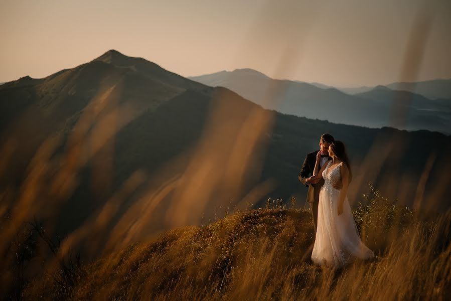 Fotógrafo de casamento Bartosz Płocica (bartoszplocica). Foto de 7 de dezembro 2020