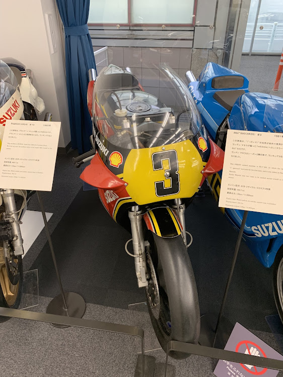 ぼびさんが投稿したドライブ・スズキのバイクです・車じゃなくてごめんなさいに関するカスタム事例の投稿画像2枚目