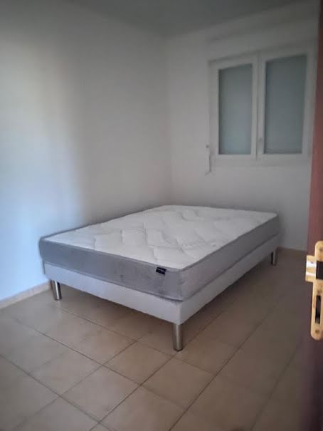 Location meublée appartement 2 pièces 36 m² à Cayenne (97300), 765 €