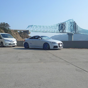 TT RS クーペ