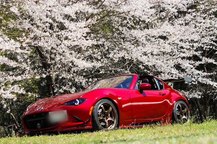 ロードスターの桜とコラボ🌸・ドライブ・マイ・カー・湯の山温泉に関するカスタム事例の投稿画像2枚目