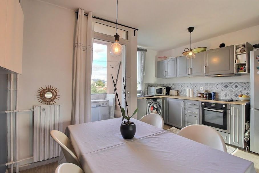 Vente appartement 3 pièces 68 m² à Marseille 10ème (13010), 160 000 €