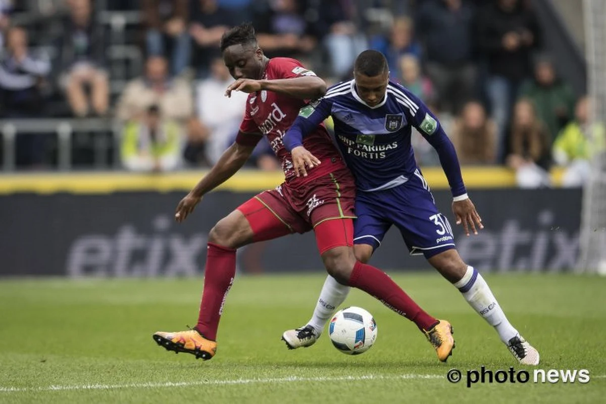 Blijft Youri Tielemans bij Anderlecht: "Eerst met aanbiedingen naar bestuur"