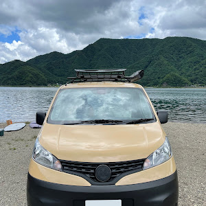 NV200バネット