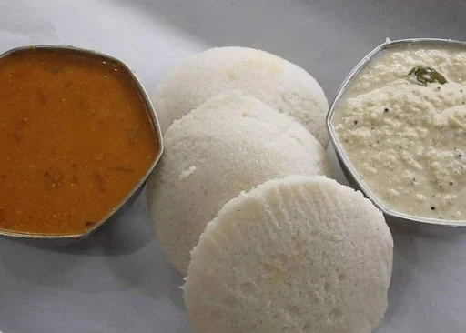 Simple Homemade Rice Idli [3 Pieces]