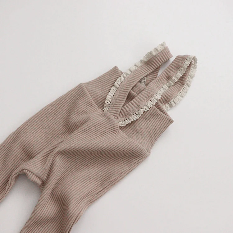 Title 4, Meisjes stretch broek met kanten bretels en kru...