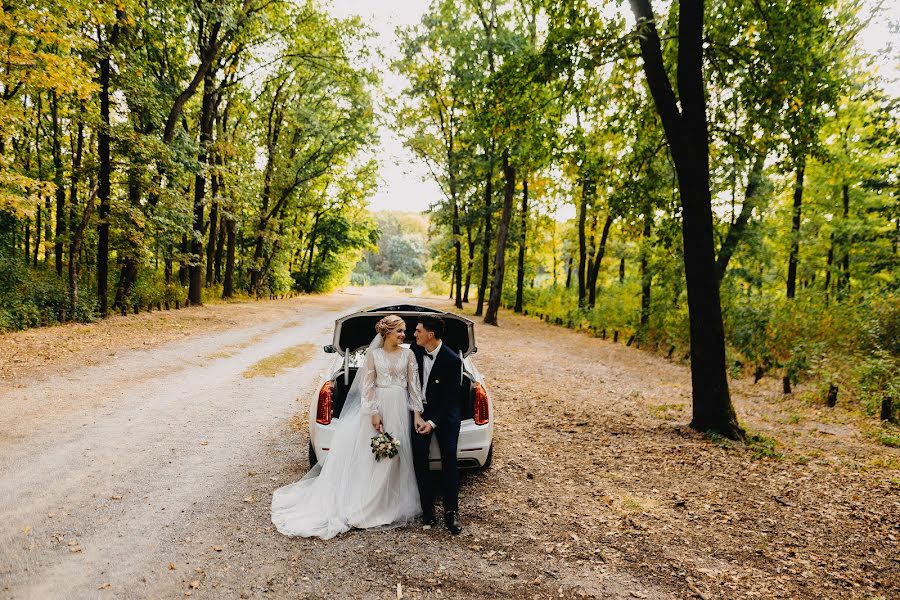 Fotógrafo de casamento Ulyana Yurchenko (ulli). Foto de 14 de fevereiro 2022