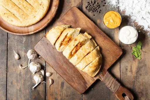 Chicken Tikka Stuffed Garlic Bread