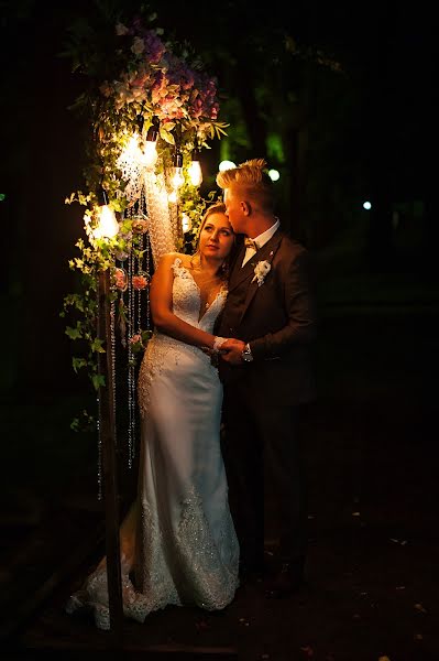 Vestuvių fotografas Yuliya Avdeeva (avdeevaula). Nuotrauka 2019 kovo 4