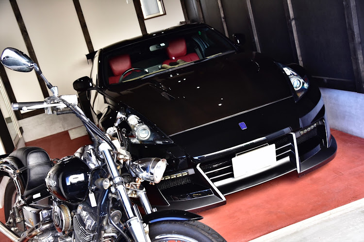 フェアレディZの台風対策・VeilSideデモカー・TE37SL・プレスドグラファイト・ガレージ保管に関するカスタム事例の投稿画像2枚目