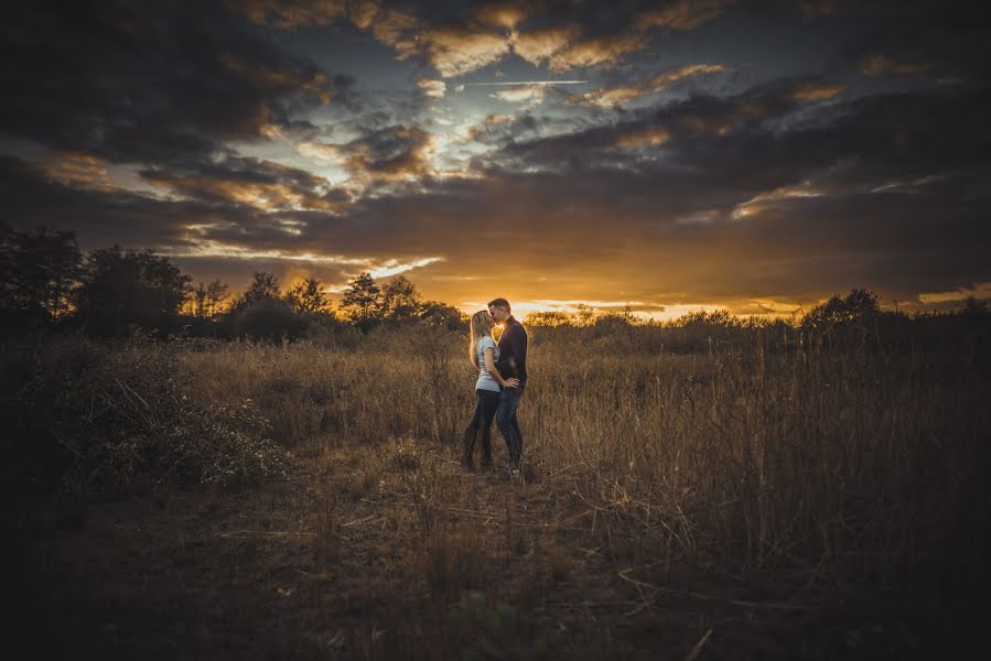 Fotógrafo de casamento Manu Mendoza (manumendoza). Foto de 5 de junho 2019