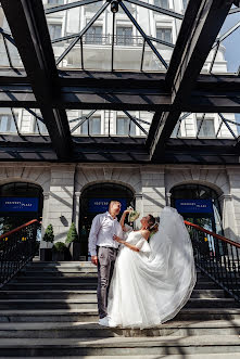 Fotógrafo de bodas Elena Aza (azalenaa). Foto del 1 de abril 2022