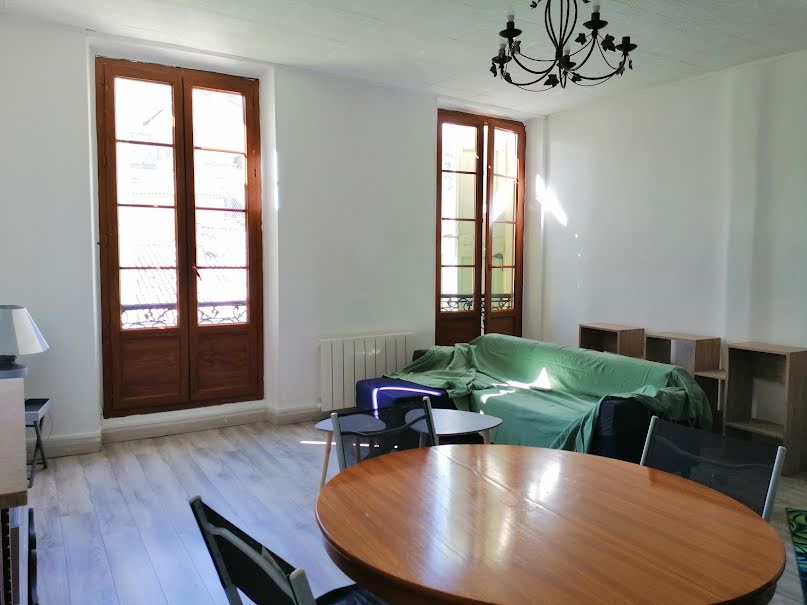 Location  appartement 4 pièces 80 m² à Digne-les-Bains (04000), 650 €