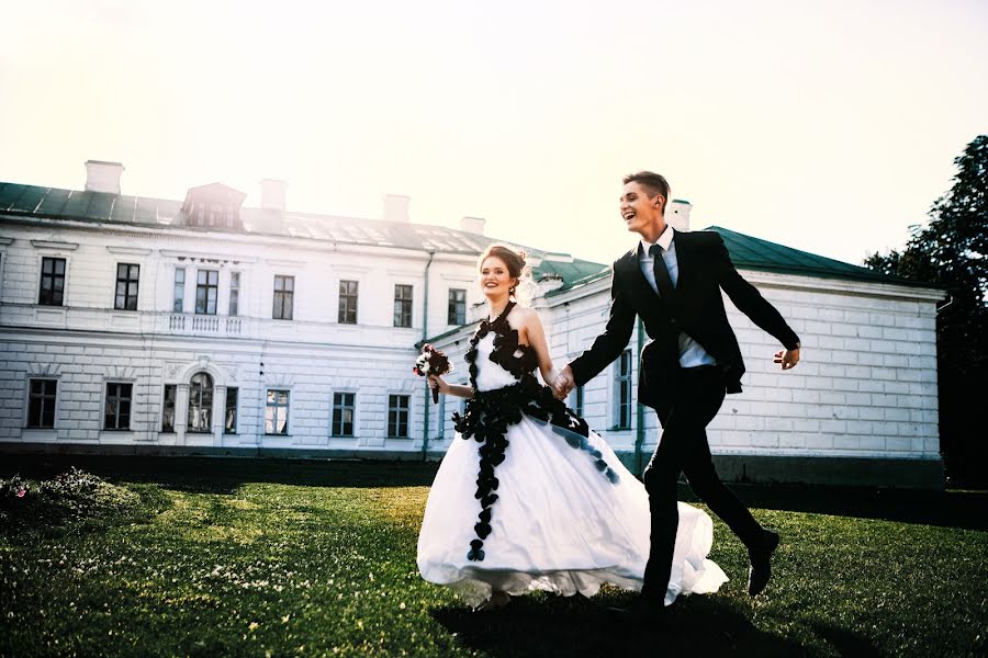 Wedding photographer Evgeniy Platonov (evgeniy). Photo of 3 August 2015