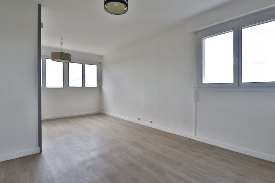 Vente appartement 2 pièces 54.53 m² à Troyes (10000), 79 000 €