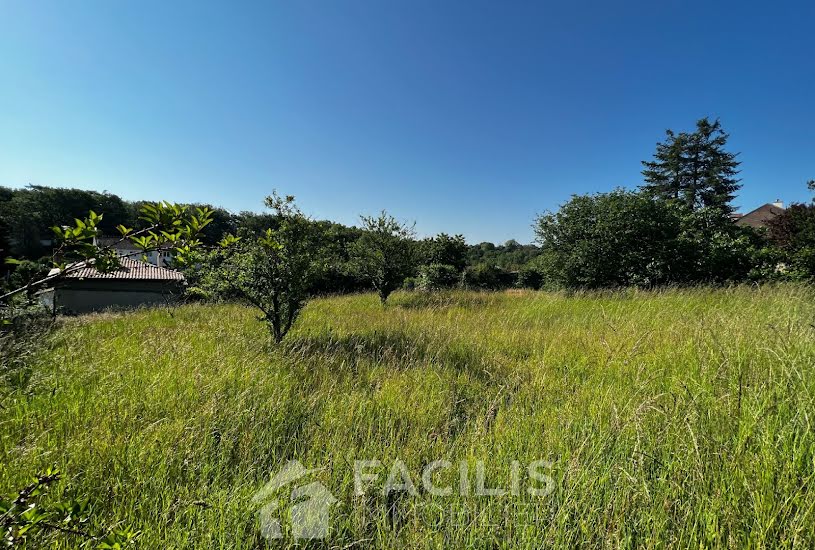  Vente Terrain à bâtir - 897m² à Fontaine-le-Comte (86240) 