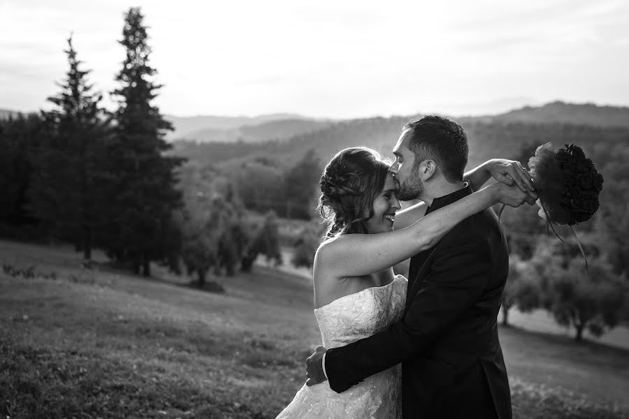 Fotógrafo de casamento Francesco Nigi (francesconigi). Foto de 3 de novembro 2018