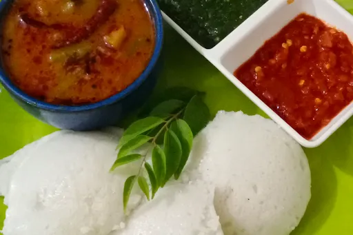 Idli [3 Pieces] With Sambhar