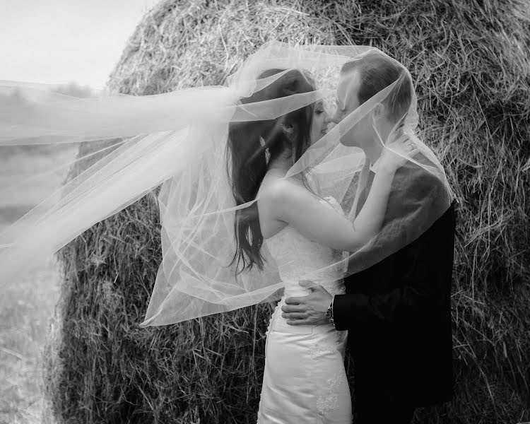 Düğün fotoğrafçısı Sergiu Iovu (cuteintime). 22 Ağustos 2019 fotoları