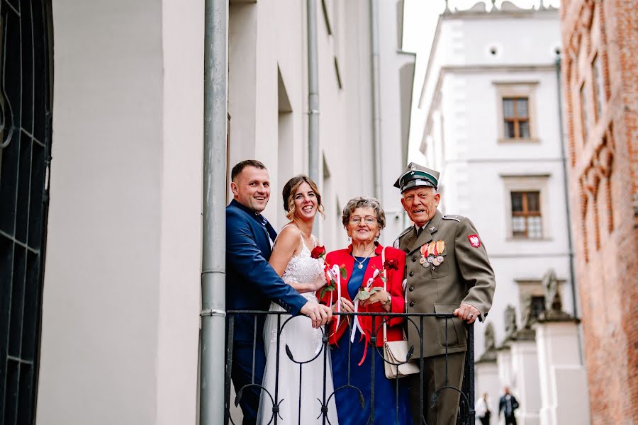 結婚式の写真家Łukasz Peszko (peszkostudiofoto)。2023 2月1日の写真