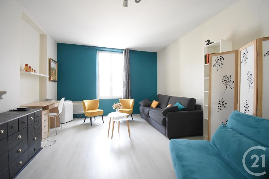 Location meublée appartement 2 pièces 41.63 m² à Vichy (03200), 720 €