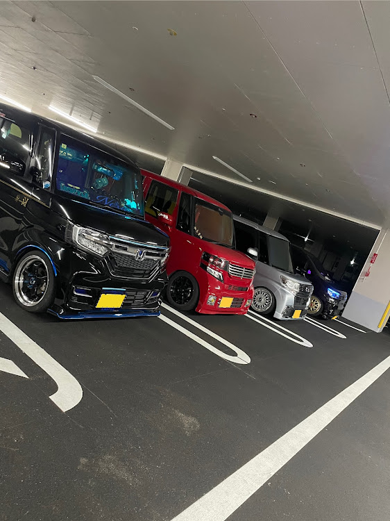 ワゴンRのワゴンR・ＮBOXカスタム・タントカスタム・軽カー・コラボありがとうございましたに関するカスタム事例の投稿画像2枚目