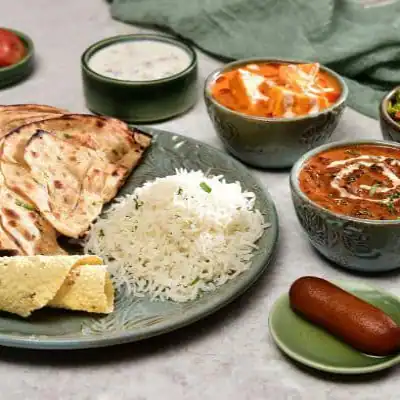 Delux Veg Thali