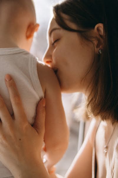 Wedding photographer Sasha Serebryakova (malinova9i). Photo of 3 April 2023