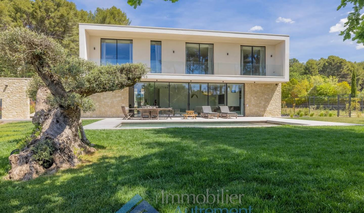 Villa with pool Aix-en-Provence