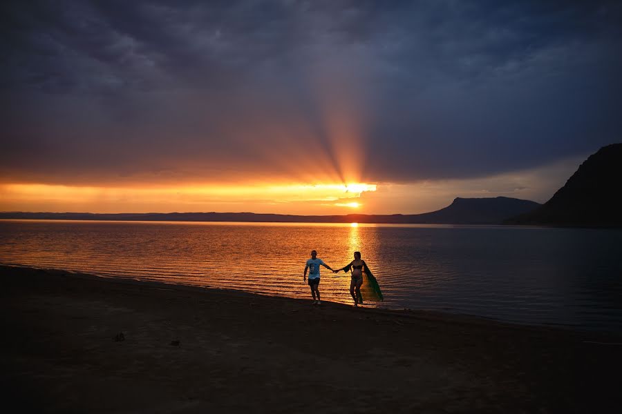 Wedding photographer Vladimir Kulymov (kulvovik). Photo of 28 June 2017