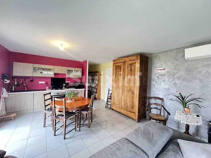 Vente maison 4 pièces 84 m² à Lons-le-Saunier (39000), 225 000 €