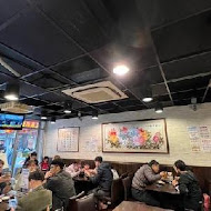 老兵曾王記牛肉麵(創始店)