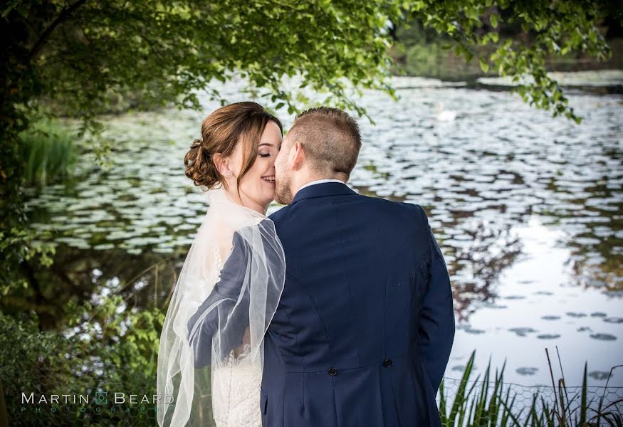 Wedding photographer Martin Beard (martinbeardphoto). Photo of 1 July 2019