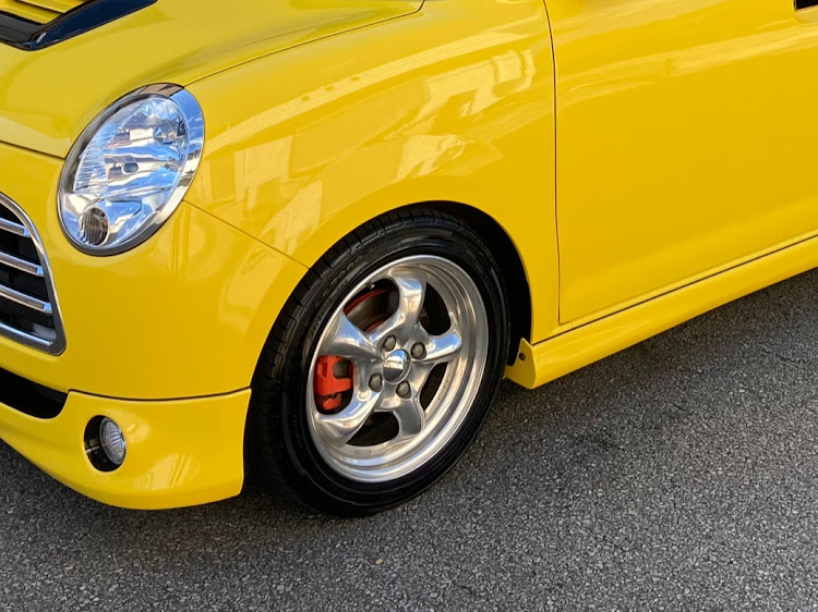 ミラジーノのみんなでつくろうホイール図鑑・WORK　GOOCARSに関するカスタム事例の投稿画像1枚目