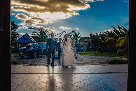 Fotografo di matrimoni Oscar Osorio (oscarosorio). Foto del 11 dicembre 2018