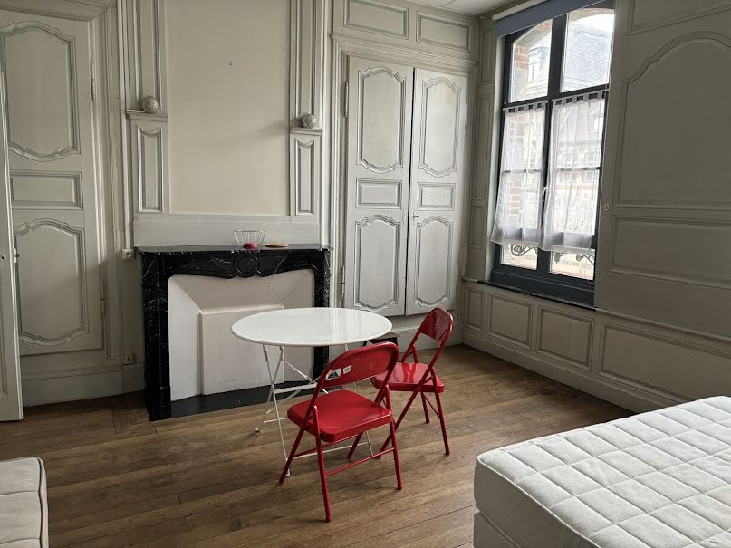 Location  appartement 1 pièce 28 m² à Avesnes-sur-Helpe (59440), 480 €