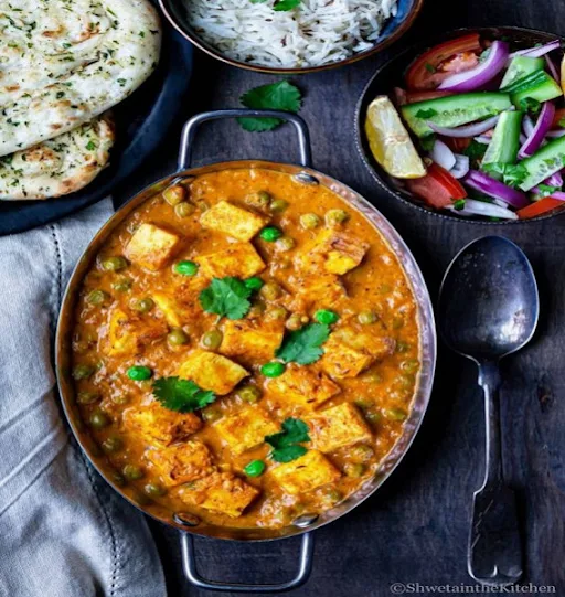 Matar Paneer