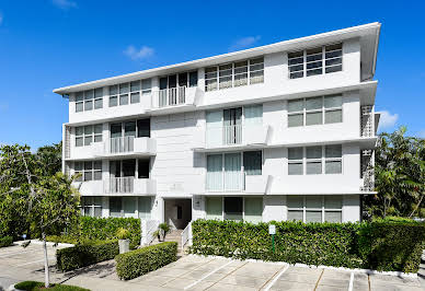 Apartment with pool 4