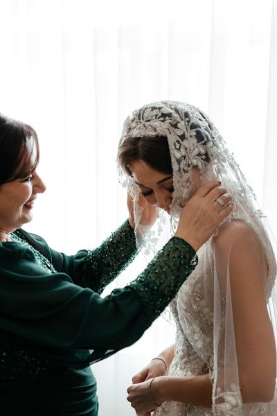 Fotografo di matrimoni Angelina Zotova (zooootovaph). Foto del 21 giugno 2023