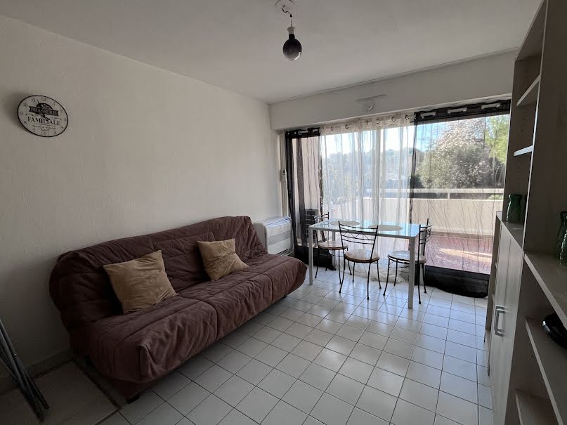 Vente appartement 1 pièce 18 m² à Nimes (30000), 75 000 €