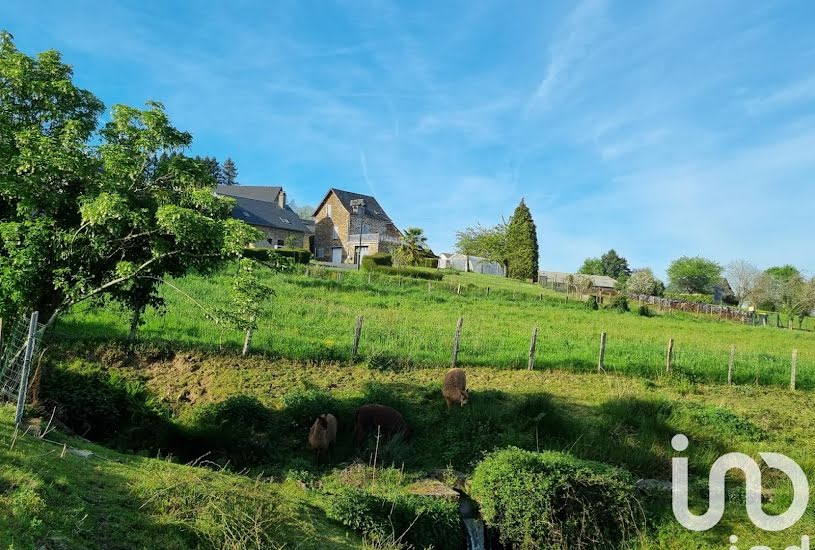  Vente Terrain à bâtir - 1 673m² à Saint-Pardoux-l'Ortigier (19270) 