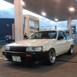 カローラレビン AE86