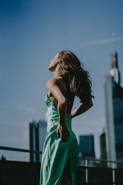 Fotografo di matrimoni Yuliya Lois (julialois). Foto del 14 aprile 2023