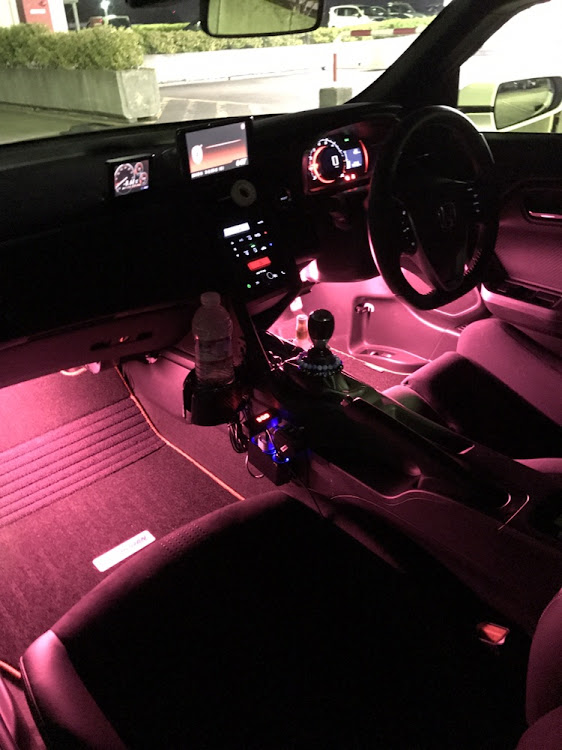 S660の内装LEDに関するカスタム事例の投稿画像2枚目