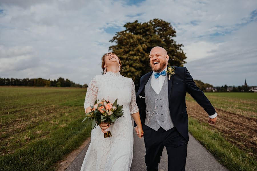 Fotógrafo de casamento Patrycja Janik (pjanik). Foto de 25 de abril 2022