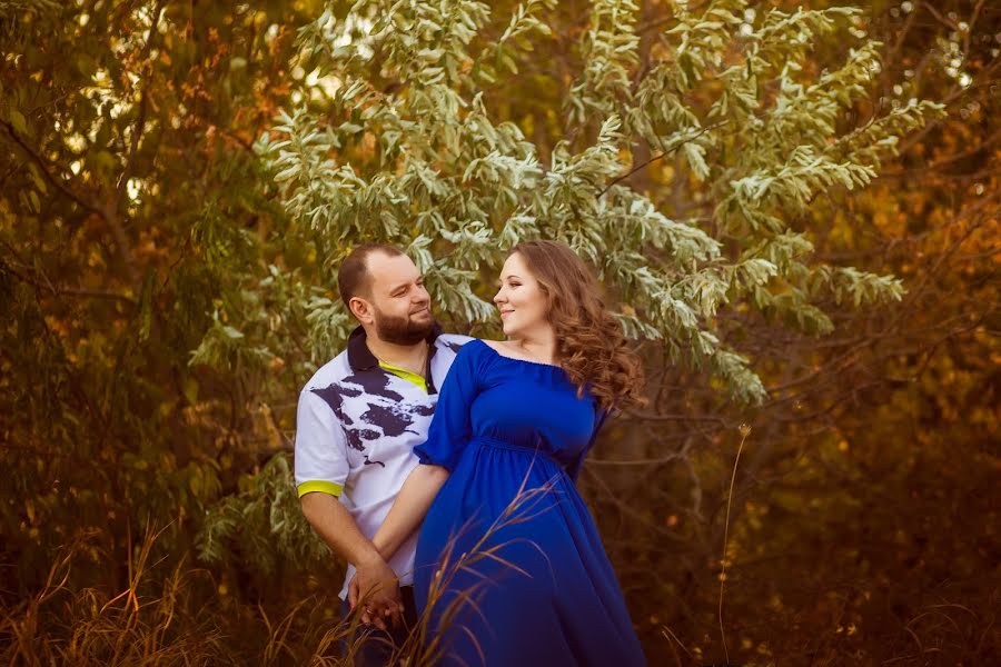 Fotografo di matrimoni Olga Kuzmina (septembersun). Foto del 17 novembre 2015