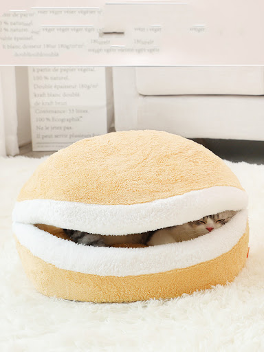 Title 4, Closed cat litter bed for deep, warm sleep with...
